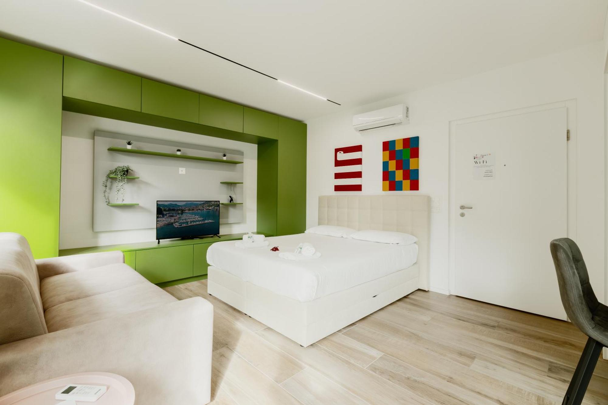 Sofia 5, For Couples -by Easylife Swiss Appartamento